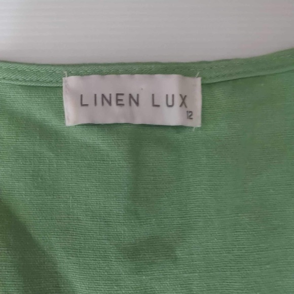 Linen Lux Mini Dress Green Shift Ruffle Hem V-Neck Summer Boho Beach Size M 12 - Picture 3 of 6